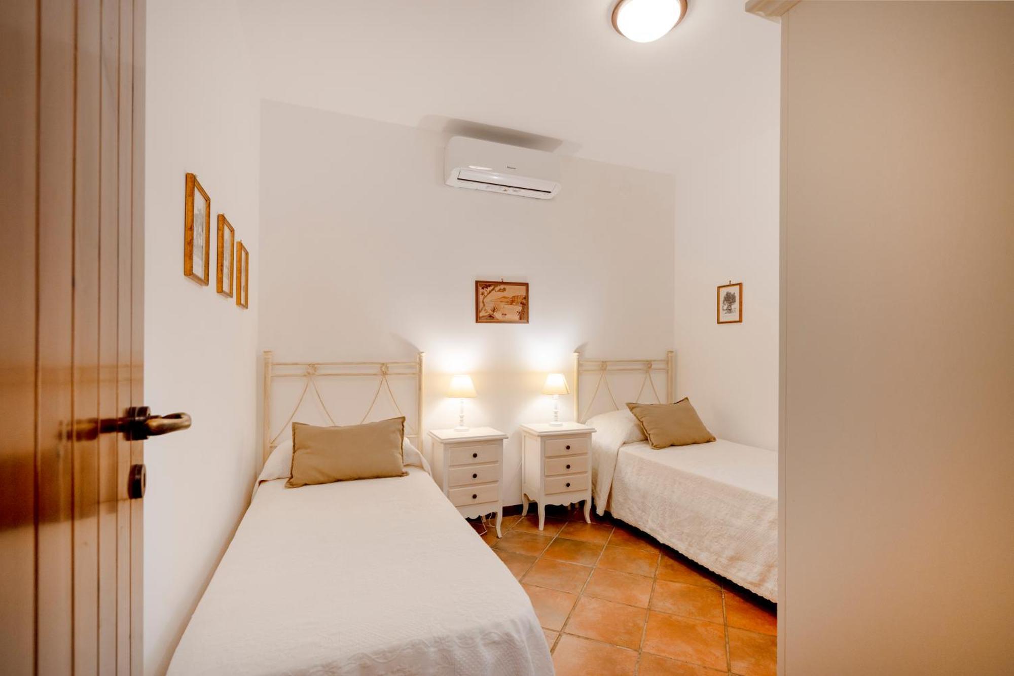 Il Trullo Delle Rose, Monopoli By Il Pumo Di Puglia Villa Cozzana Buitenkant foto